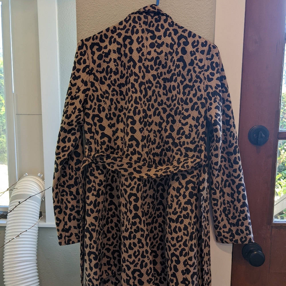 Solitaire Leopard Print Coat - image 3